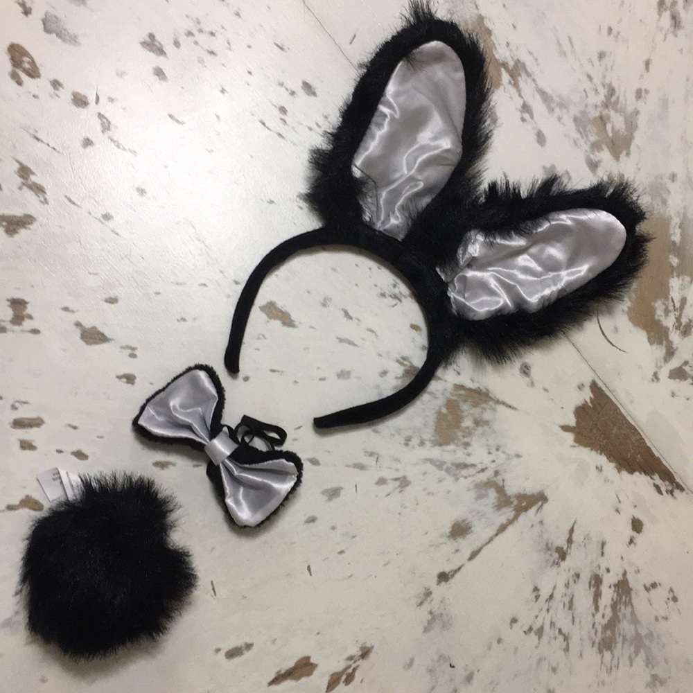 Halloween bunny costume